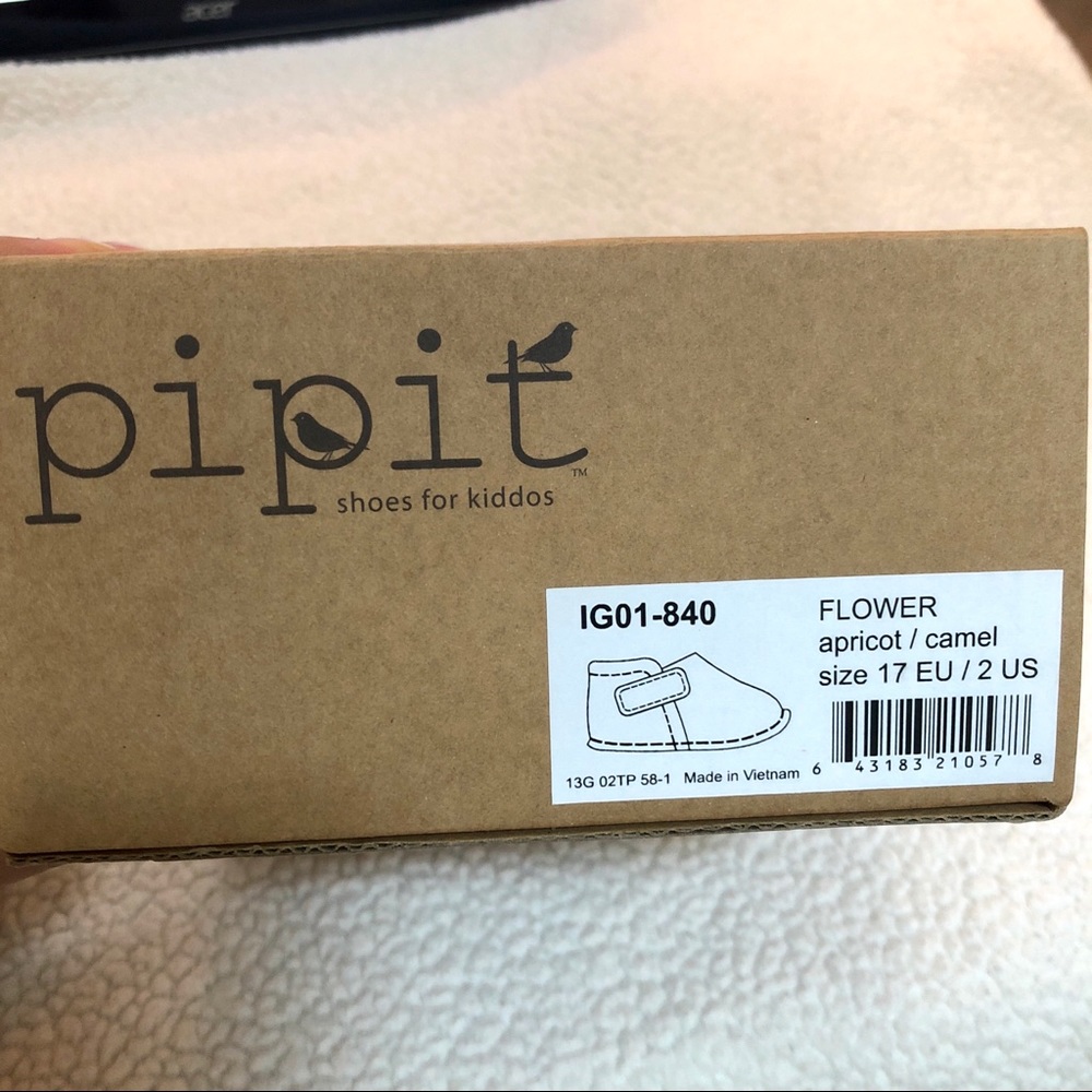 Pipit Suede Flower Apricot Camel Baby Shoes Size 2 - Picture 7 of 10